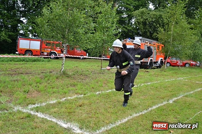 Zdjęcie w galerii na portalu naszraciborz.pl: Zawody Sportowo-Pożarnicze o Puchar Wójta Gminy Krzyżanowice. Roszków powtórzył sukces wiadomości z regionu