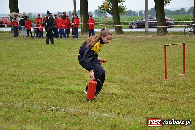 Zdjęcie w galerii na portalu naszraciborz.pl: Zawody Sportowo-Pożarnicze o Puchar Wójta Gminy Krzyżanowice. Roszków powtórzył sukces wiadomości z regionu