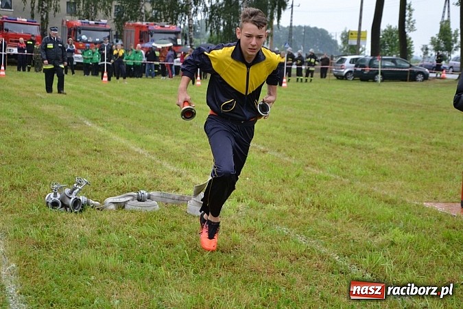Zdjęcie w galerii na portalu naszraciborz.pl: Zawody Sportowo-Pożarnicze o Puchar Wójta Gminy Krzyżanowice. Roszków powtórzył sukces wiadomości z regionu