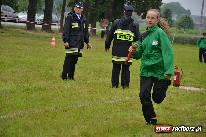 Zdjęcie w galerii na portalu naszraciborz.pl: Zawody Sportowo-Pożarnicze o Puchar Wójta Gminy Krzyżanowice. Roszków powtórzył sukces wiadomości z regionu