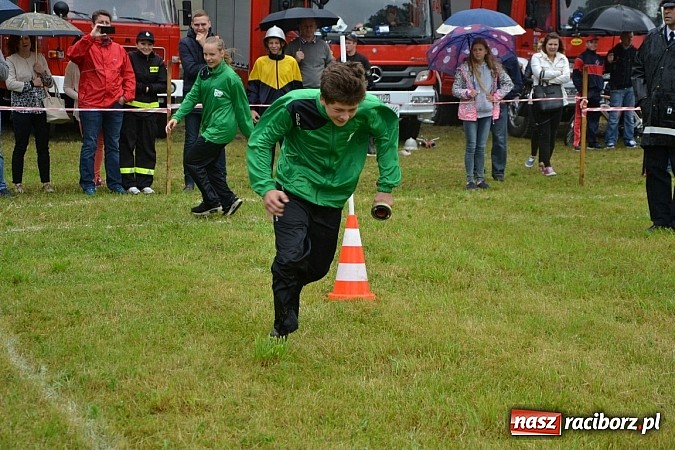 Zdjęcie w galerii na portalu naszraciborz.pl: Zawody Sportowo-Pożarnicze o Puchar Wójta Gminy Krzyżanowice. Roszków powtórzył sukces wiadomości z regionu