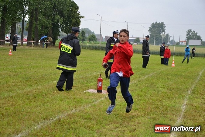 Zdjęcie w galerii na portalu naszraciborz.pl: Zawody Sportowo-Pożarnicze o Puchar Wójta Gminy Krzyżanowice. Roszków powtórzył sukces wiadomości z regionu