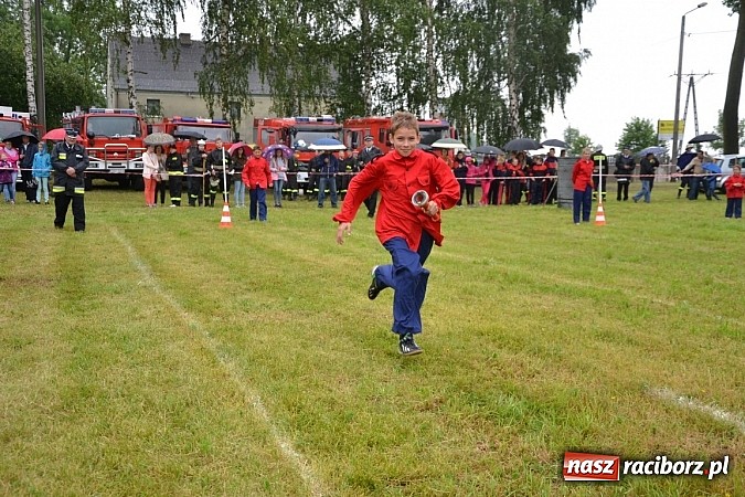 Zdjęcie w galerii na portalu naszraciborz.pl: Zawody Sportowo-Pożarnicze o Puchar Wójta Gminy Krzyżanowice. Roszków powtórzył sukces wiadomości z regionu