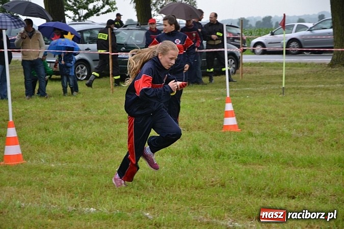 Zdjęcie w galerii na portalu naszraciborz.pl: Zawody Sportowo-Pożarnicze o Puchar Wójta Gminy Krzyżanowice. Roszków powtórzył sukces wiadomości z regionu