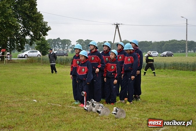 Zdjęcie w galerii na portalu naszraciborz.pl: Zawody Sportowo-Pożarnicze o Puchar Wójta Gminy Krzyżanowice. Roszków powtórzył sukces wiadomości z regionu