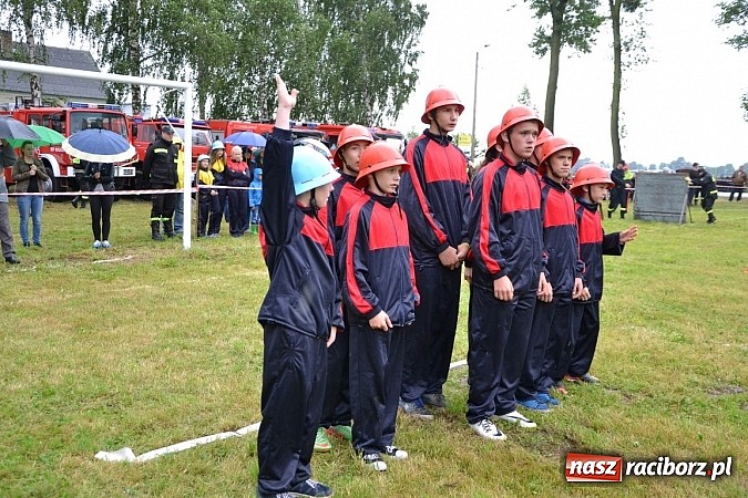 Zdjęcie w galerii na portalu naszraciborz.pl: Zawody Sportowo-Pożarnicze o Puchar Wójta Gminy Krzyżanowice. Roszków powtórzył sukces wiadomości z regionu