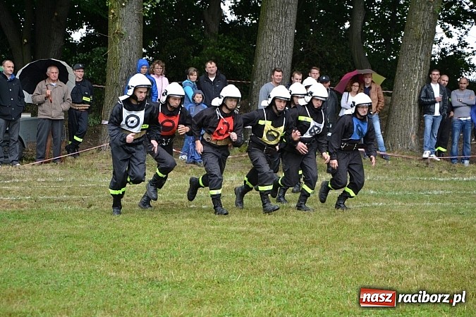 Zdjęcie w galerii na portalu naszraciborz.pl: Zawody Sportowo-Pożarnicze o Puchar Wójta Gminy Krzyżanowice. Roszków powtórzył sukces wiadomości z regionu