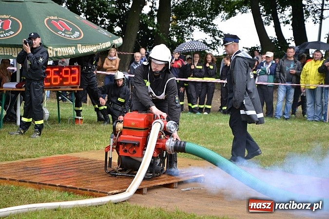 Zdjęcie w galerii na portalu naszraciborz.pl: Zawody Sportowo-Pożarnicze o Puchar Wójta Gminy Krzyżanowice. Roszków powtórzył sukces wiadomości z regionu