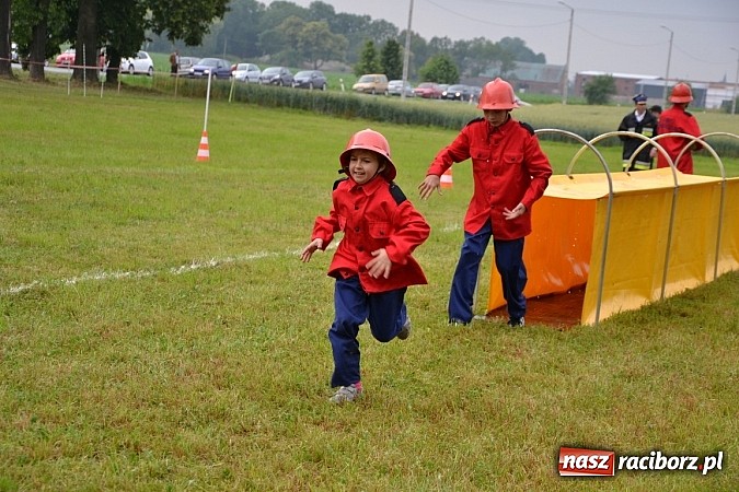 Zdjęcie w galerii na portalu naszraciborz.pl: Zawody Sportowo-Pożarnicze o Puchar Wójta Gminy Krzyżanowice. Roszków powtórzył sukces wiadomości z regionu