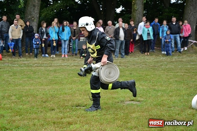 Zdjęcie w galerii na portalu naszraciborz.pl: Zawody Sportowo-Pożarnicze o Puchar Wójta Gminy Krzyżanowice. Roszków powtórzył sukces wiadomości z regionu