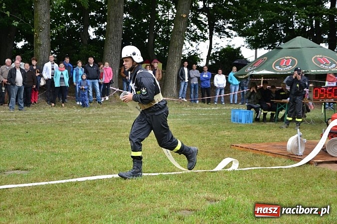 Zdjęcie w galerii na portalu naszraciborz.pl: Zawody Sportowo-Pożarnicze o Puchar Wójta Gminy Krzyżanowice. Roszków powtórzył sukces wiadomości z regionu