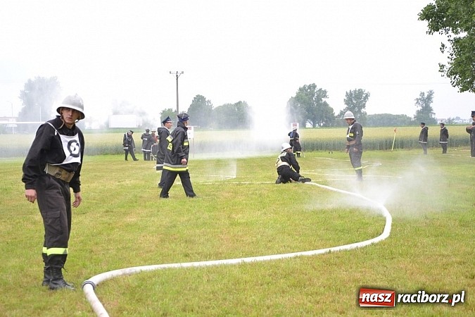 Zdjęcie w galerii na portalu naszraciborz.pl: Zawody Sportowo-Pożarnicze o Puchar Wójta Gminy Krzyżanowice. Roszków powtórzył sukces wiadomości z regionu
