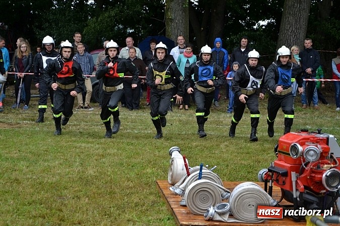 Zdjęcie w galerii na portalu naszraciborz.pl: Zawody Sportowo-Pożarnicze o Puchar Wójta Gminy Krzyżanowice. Roszków powtórzył sukces wiadomości z regionu