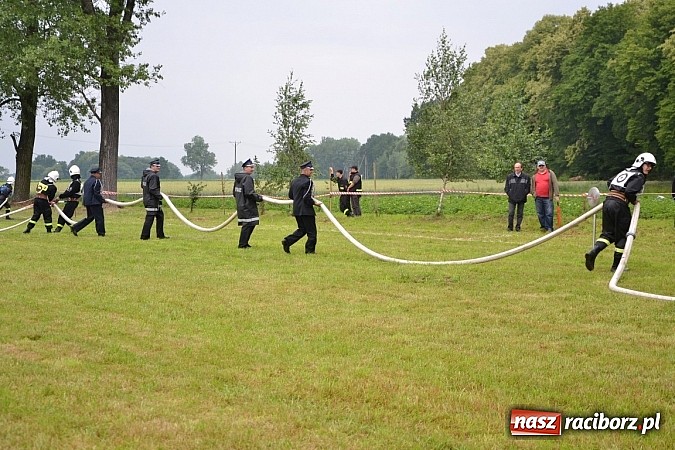 Zdjęcie w galerii na portalu naszraciborz.pl: Zawody Sportowo-Pożarnicze o Puchar Wójta Gminy Krzyżanowice. Roszków powtórzył sukces wiadomości z regionu