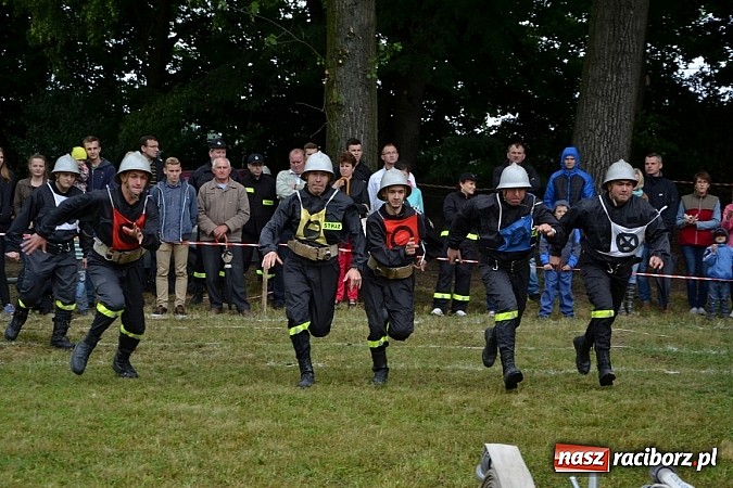 Zdjęcie w galerii na portalu naszraciborz.pl: Zawody Sportowo-Pożarnicze o Puchar Wójta Gminy Krzyżanowice. Roszków powtórzył sukces wiadomości z regionu