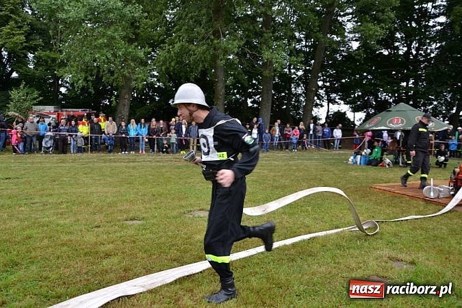 Zdjęcie w galerii na portalu naszraciborz.pl: Zawody Sportowo-Pożarnicze o Puchar Wójta Gminy Krzyżanowice. Roszków powtórzył sukces wiadomości z regionu