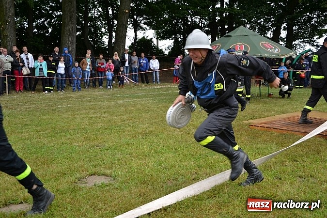 Zdjęcie w galerii na portalu naszraciborz.pl: Zawody Sportowo-Pożarnicze o Puchar Wójta Gminy Krzyżanowice. Roszków powtórzył sukces wiadomości z regionu