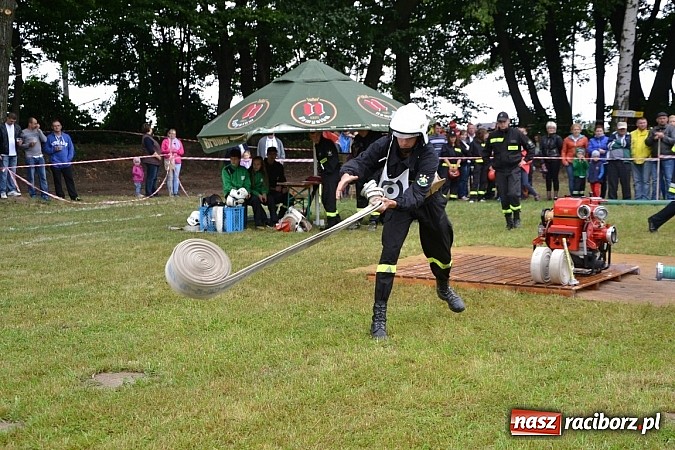 Zdjęcie w galerii na portalu naszraciborz.pl: Zawody Sportowo-Pożarnicze o Puchar Wójta Gminy Krzyżanowice. Roszków powtórzył sukces wiadomości z regionu