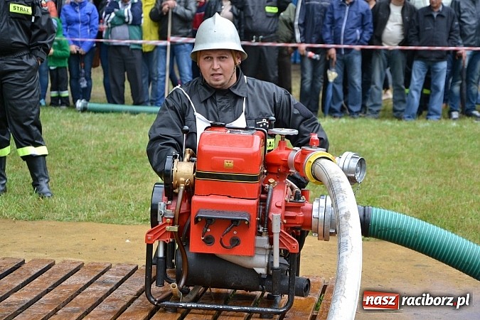 Zdjęcie w galerii na portalu naszraciborz.pl: Zawody Sportowo-Pożarnicze o Puchar Wójta Gminy Krzyżanowice. Roszków powtórzył sukces wiadomości z regionu