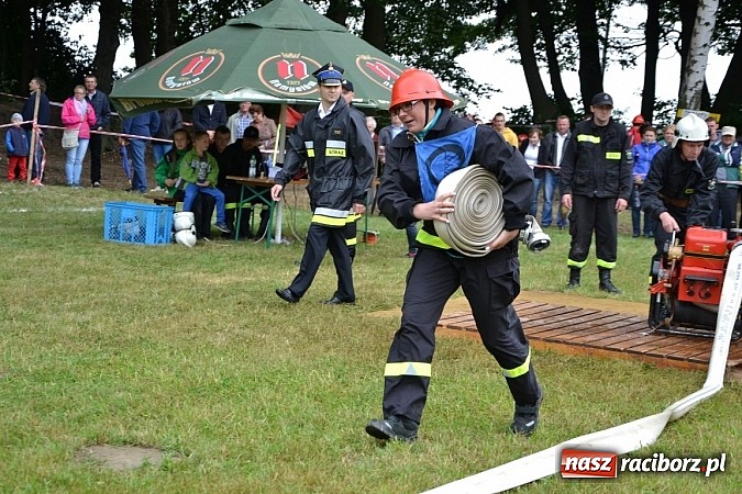 Zdjęcie w galerii na portalu naszraciborz.pl: Zawody Sportowo-Pożarnicze o Puchar Wójta Gminy Krzyżanowice. Roszków powtórzył sukces wiadomości z regionu