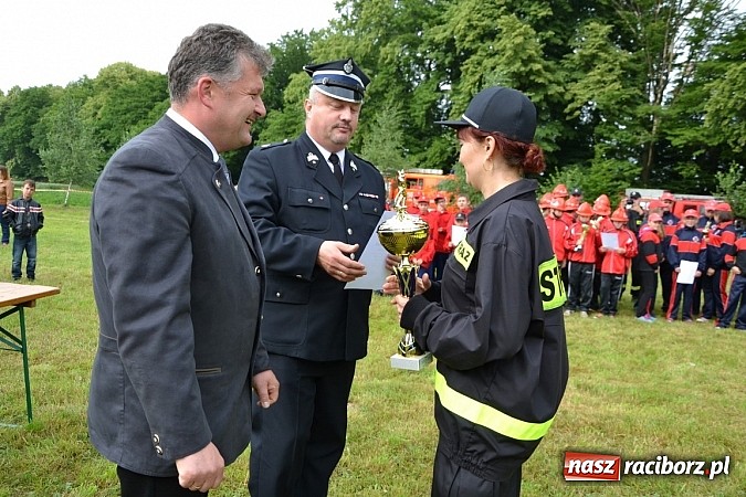 Zdjęcie w galerii na portalu naszraciborz.pl: Zawody Sportowo-Pożarnicze o Puchar Wójta Gminy Krzyżanowice. Roszków powtórzył sukces wiadomości z regionu