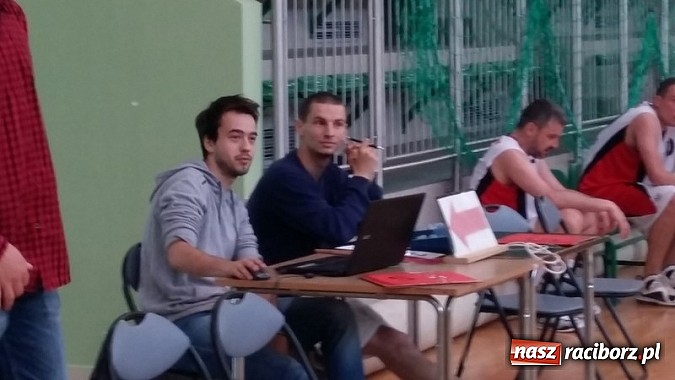 Zdjęcie w galerii na portalu naszraciborz.pl: Koszykówka. Czarodzieje z Dywyty wiadomości z regionu