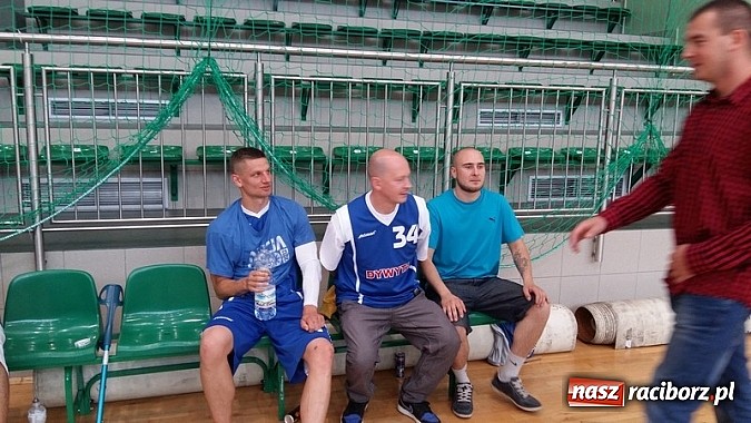 Zdjęcie w galerii na portalu naszraciborz.pl: Koszykówka. Czarodzieje z Dywyty wiadomości z regionu