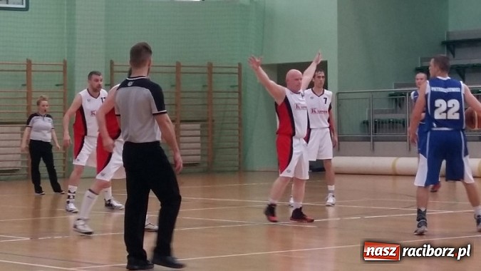 Zdjęcie w galerii na portalu naszraciborz.pl: Koszykówka. Czarodzieje z Dywyty wiadomości z regionu