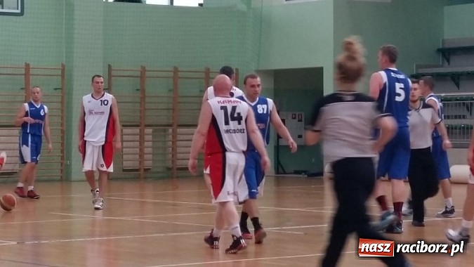 Zdjęcie w galerii na portalu naszraciborz.pl: Koszykówka. Czarodzieje z Dywyty wiadomości z regionu