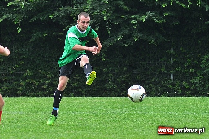 Zdjęcie w galerii na portalu naszraciborz.pl: Unia Racibórz z pucharem prezydenta wiadomości z regionu