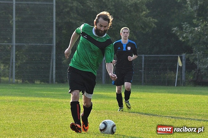 Zdjęcie w galerii na portalu naszraciborz.pl: Unia Racibórz z pucharem prezydenta wiadomości z regionu