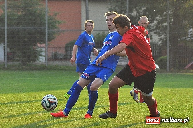 Zdjęcie w galerii na portalu naszraciborz.pl: Unia Racibórz z pucharem prezydenta wiadomości z regionu