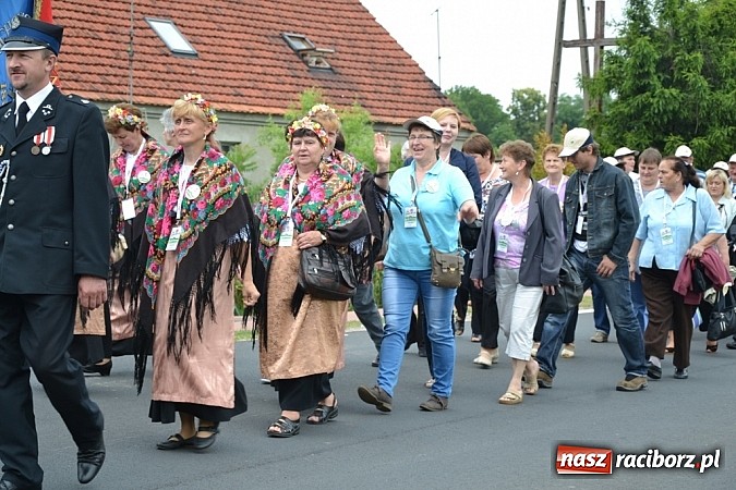 Zdjęcie w galerii na portalu naszraciborz.pl: Mieszkańcy polskich Jankowic zn&oacute;w świętowali! Tym razem w Wielkopolsce wiadomości z regionu