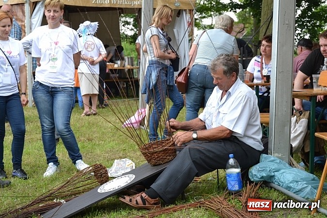 Zdjęcie w galerii na portalu naszraciborz.pl: Mieszkańcy polskich Jankowic zn&oacute;w świętowali! Tym razem w Wielkopolsce wiadomości z regionu