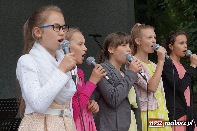 Zdjęcie w galerii na portalu naszraciborz.pl: Perspektywa i Młodzieżowa Orkiestra RCK rozpoczęły cykl koncertów w Parku Roth  wiadomości z regionu