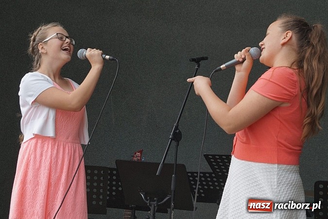 Zdjęcie w galerii na portalu naszraciborz.pl: Perspektywa i Młodzieżowa Orkiestra RCK rozpoczęły cykl koncertów w Parku Roth  wiadomości z regionu