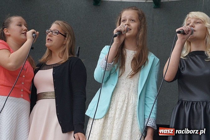 Zdjęcie w galerii na portalu naszraciborz.pl: Perspektywa i Młodzieżowa Orkiestra RCK rozpoczęły cykl koncertów w Parku Roth  wiadomości z regionu