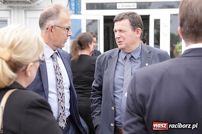 Zdjęcie w galerii na portalu naszraciborz.pl: Zbiornik Racibórz. W 2018 roku przecięcie wstęgi wiadomości z regionu
