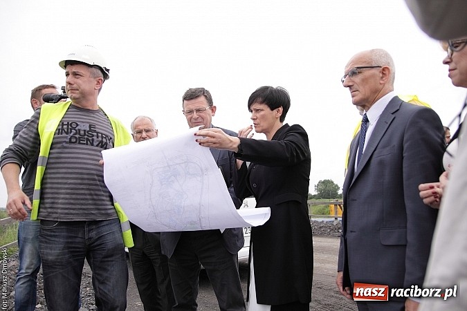 Zdjęcie w galerii na portalu naszraciborz.pl: Zbiornik Racibórz. W 2018 roku przecięcie wstęgi wiadomości z regionu