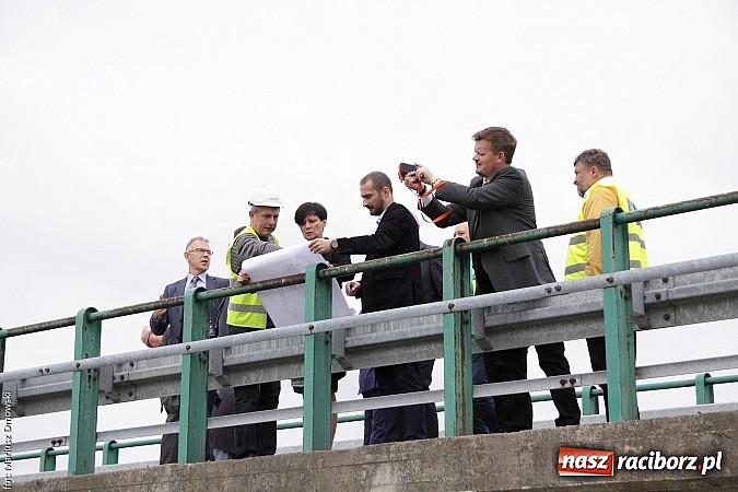 Zdjęcie w galerii na portalu naszraciborz.pl: Zbiornik Racibórz. W 2018 roku przecięcie wstęgi wiadomości z regionu