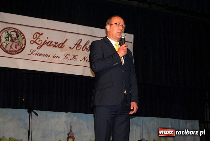 Zdjęcie w galerii na portalu naszraciborz.pl: Wzruszenia i wspomnienia na Zjeździe Absolwentów kietrzańskiego Liceum  wiadomości z regionu