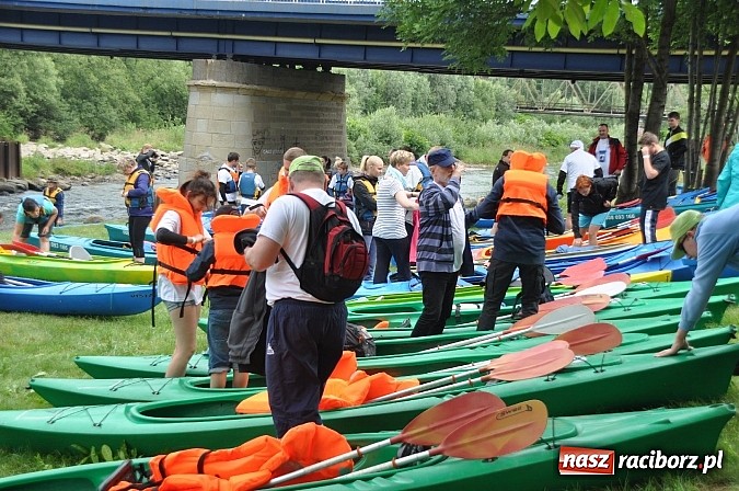 Zdjęcie w galerii na portalu naszraciborz.pl: Rodzinne zmagania kajakowe na rzece Skawa   wiadomości z regionu
