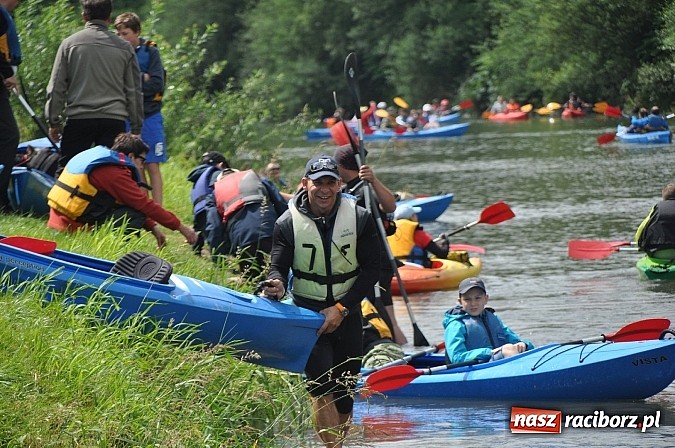 Zdjęcie w galerii na portalu naszraciborz.pl: Rodzinne zmagania kajakowe na rzece Skawa   wiadomości z regionu