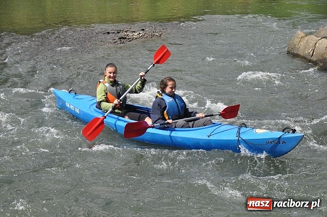 Zdjęcie w galerii na portalu naszraciborz.pl: Rodzinne zmagania kajakowe na rzece Skawa   wiadomości z regionu