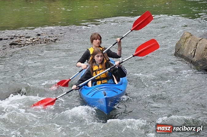 Zdjęcie w galerii na portalu naszraciborz.pl: Rodzinne zmagania kajakowe na rzece Skawa   wiadomości z regionu
