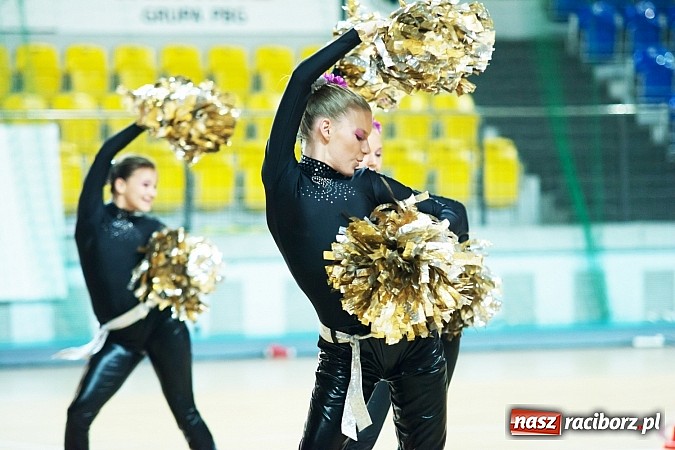 Zdjęcie w galerii na portalu naszraciborz.pl: Dobra passa mażoretek Tęcza trwa wiadomości z regionu
