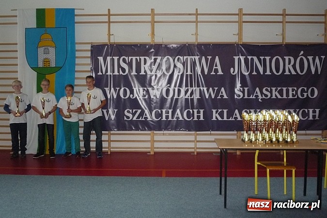 Zdjęcie w galerii na portalu naszraciborz.pl: Pierwsze koty za płoty – tworkowscy szachiści na maratonie szachowym  wiadomości z regionu