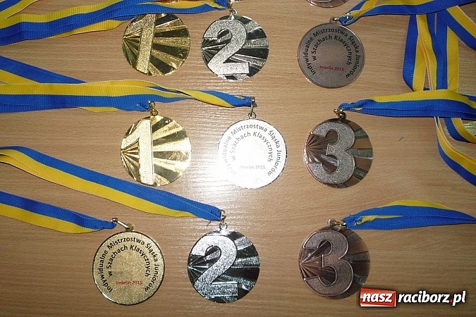 Zdjęcie w galerii na portalu naszraciborz.pl: Pierwsze koty za płoty – tworkowscy szachiści na maratonie szachowym  wiadomości z regionu