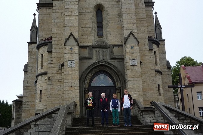 Zdjęcie w galerii na portalu naszraciborz.pl: Pierwsze koty za płoty – tworkowscy szachiści na maratonie szachowym  wiadomości z regionu