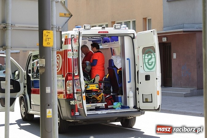 Zdjęcie w galerii na portalu naszraciborz.pl: Kierowca opla potrącił rowerzystę na ul. Wojska Polskiego wiadomości z regionu